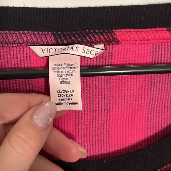 Victoria Secret PJ Set - Picture 3 of 4